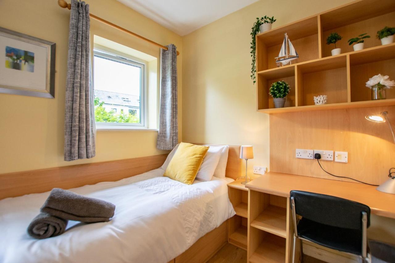 126 - Gort Na Coiribe 4 Bedroom Duplex, By Shortstays Голвей Екстер'єр фото