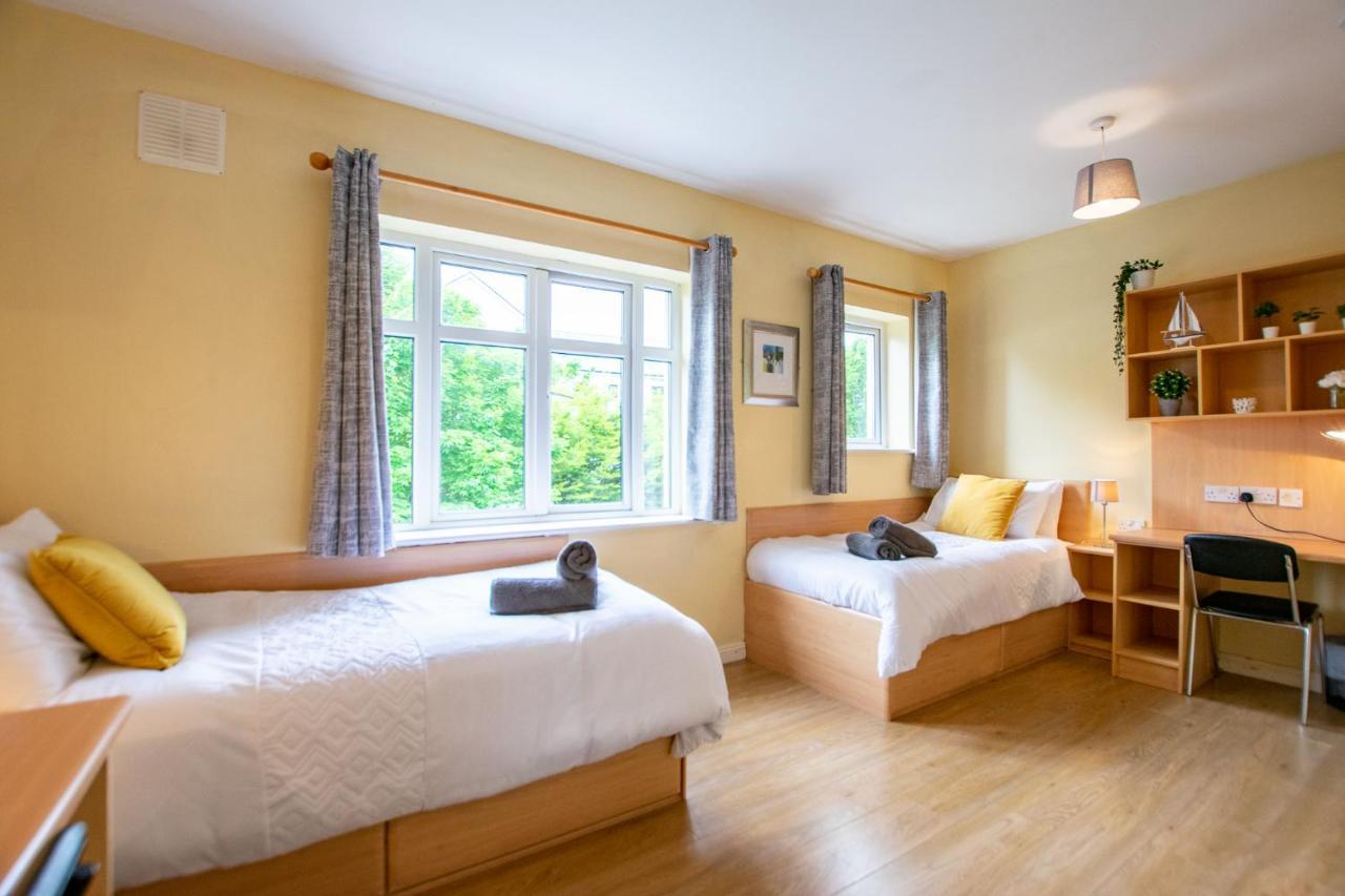 126 - Gort Na Coiribe 4 Bedroom Duplex, By Shortstays Голвей Екстер'єр фото